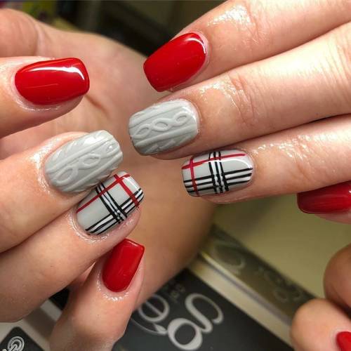 All about these winter nails LAVVVVV❣️