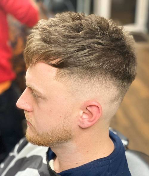 We are open till 18:00 today guys! Pop in for a fresh haircut!!