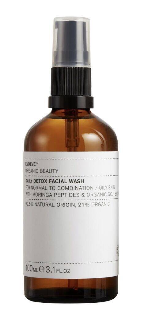 Daily detox facial wash
