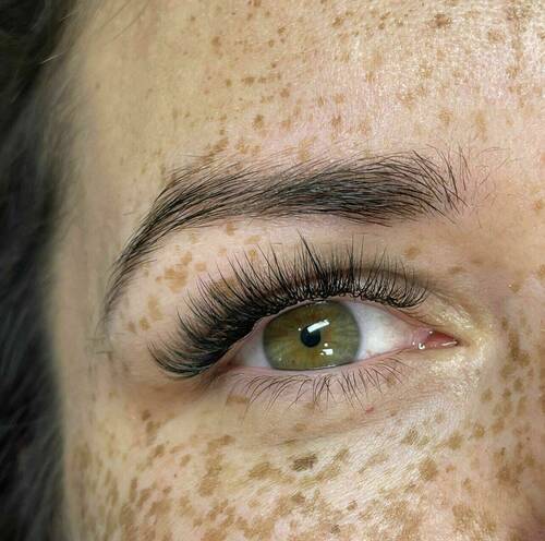 Hybrid Lashes