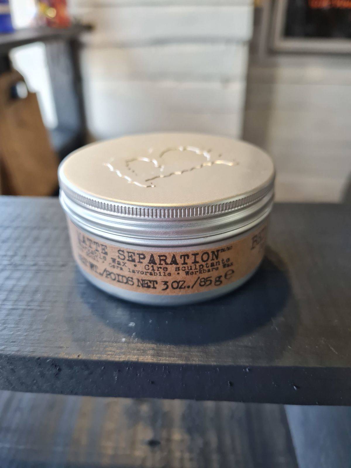 Matte separation wax