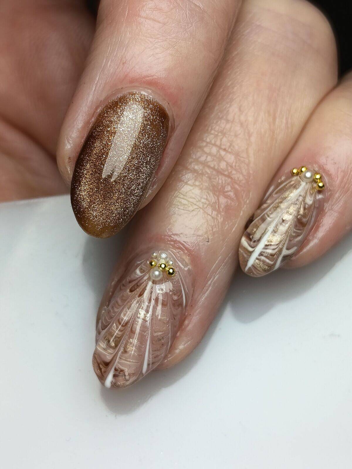 Remplissage et nail art