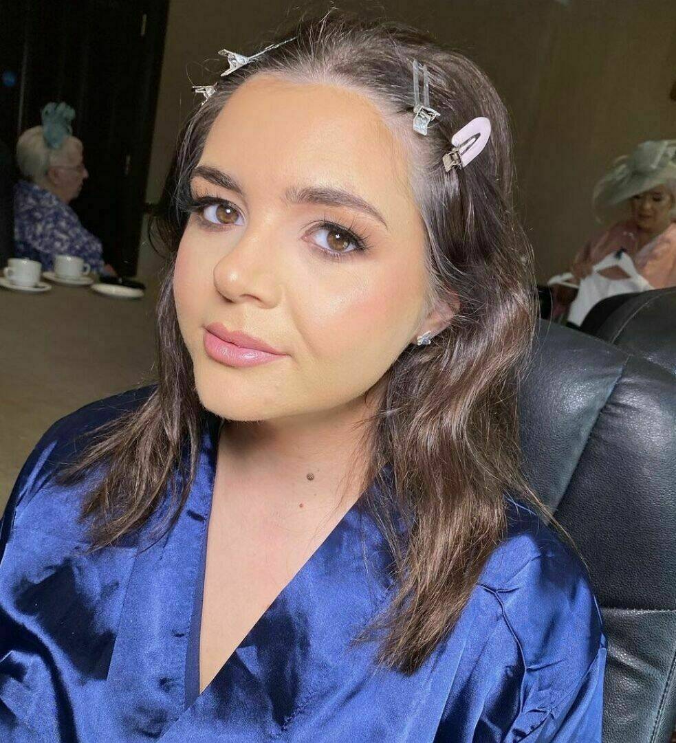 By Luci/Pretty Little Beauty