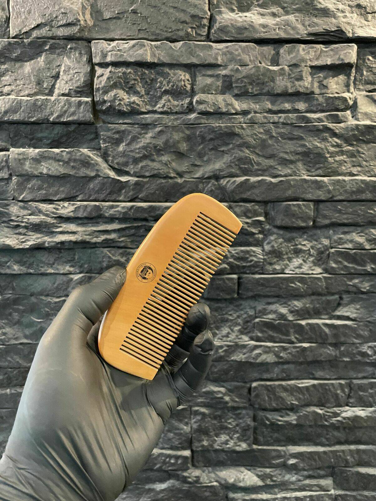 Peigne à barbe et cheveux 