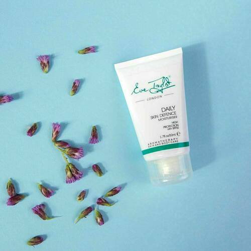 daily skin defence moisturiser SPF50, 50ml
