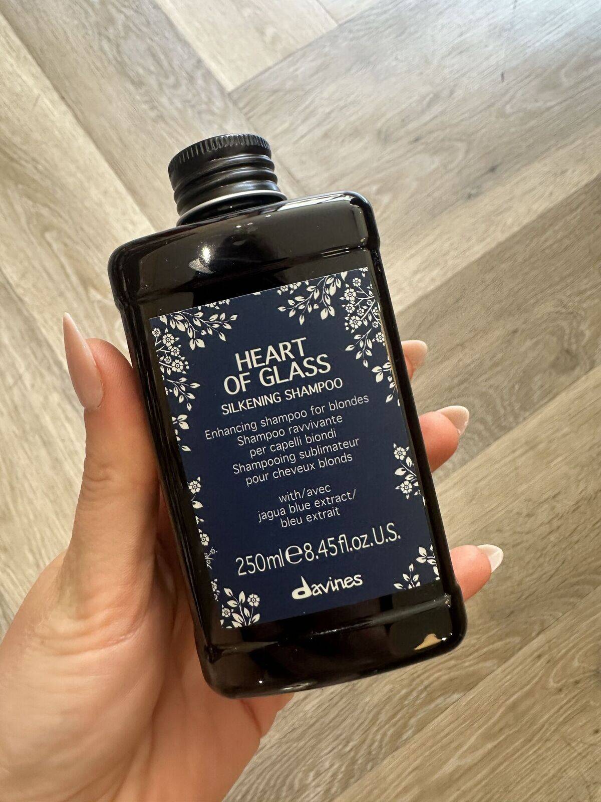 Hearts of Glass shampoo 