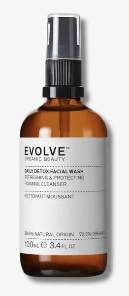 Daily detox facial wash