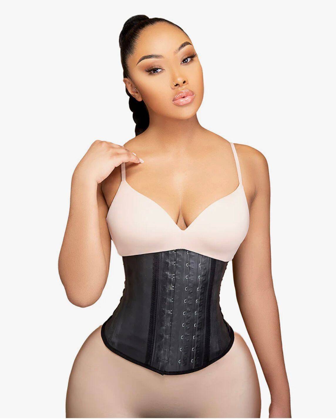 Gaine modèle latex long T38