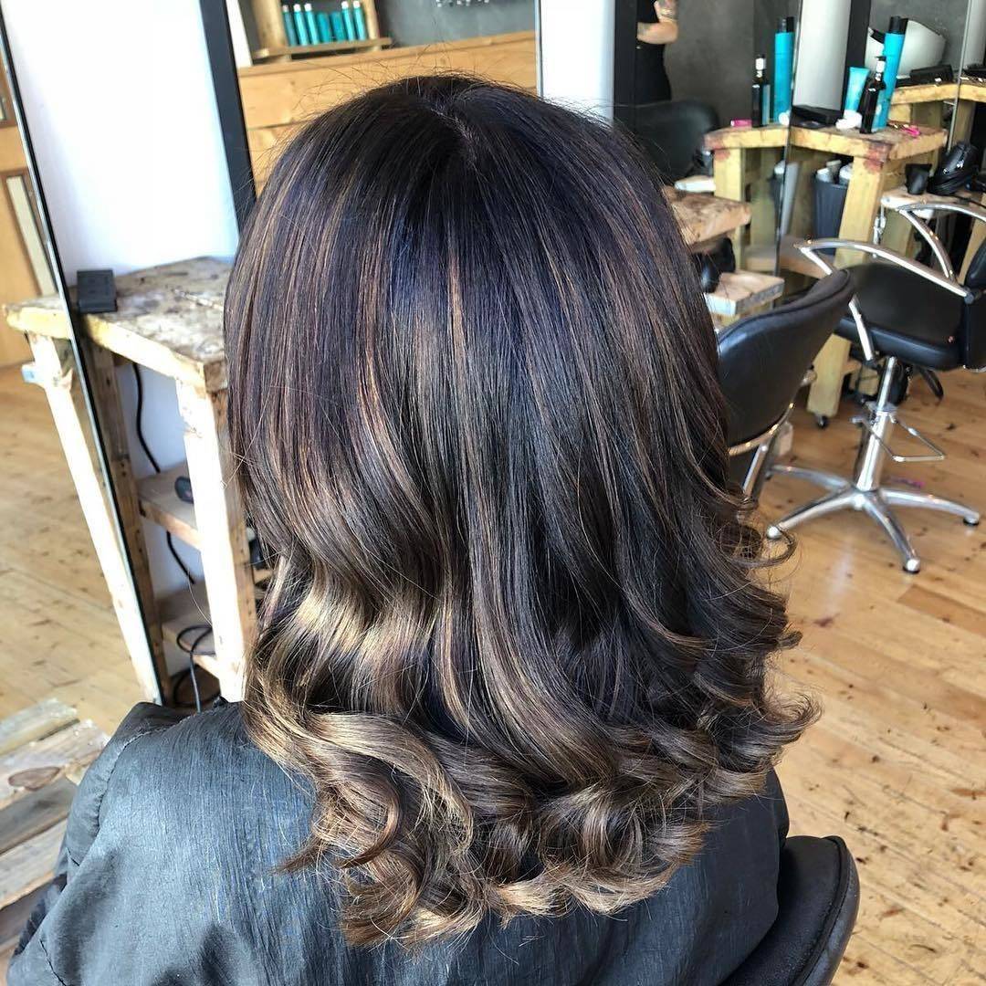 Brunettes 
@imogenjameson_