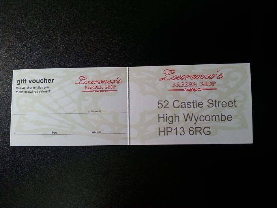 Gift a loved one a special pampering experience at Lourenço Barbers with our gift vouchers!🎁  