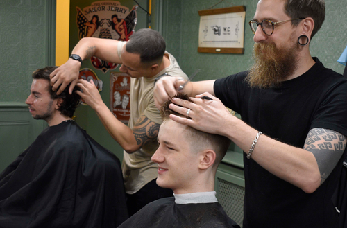 The Dandy Gent - Irongate 