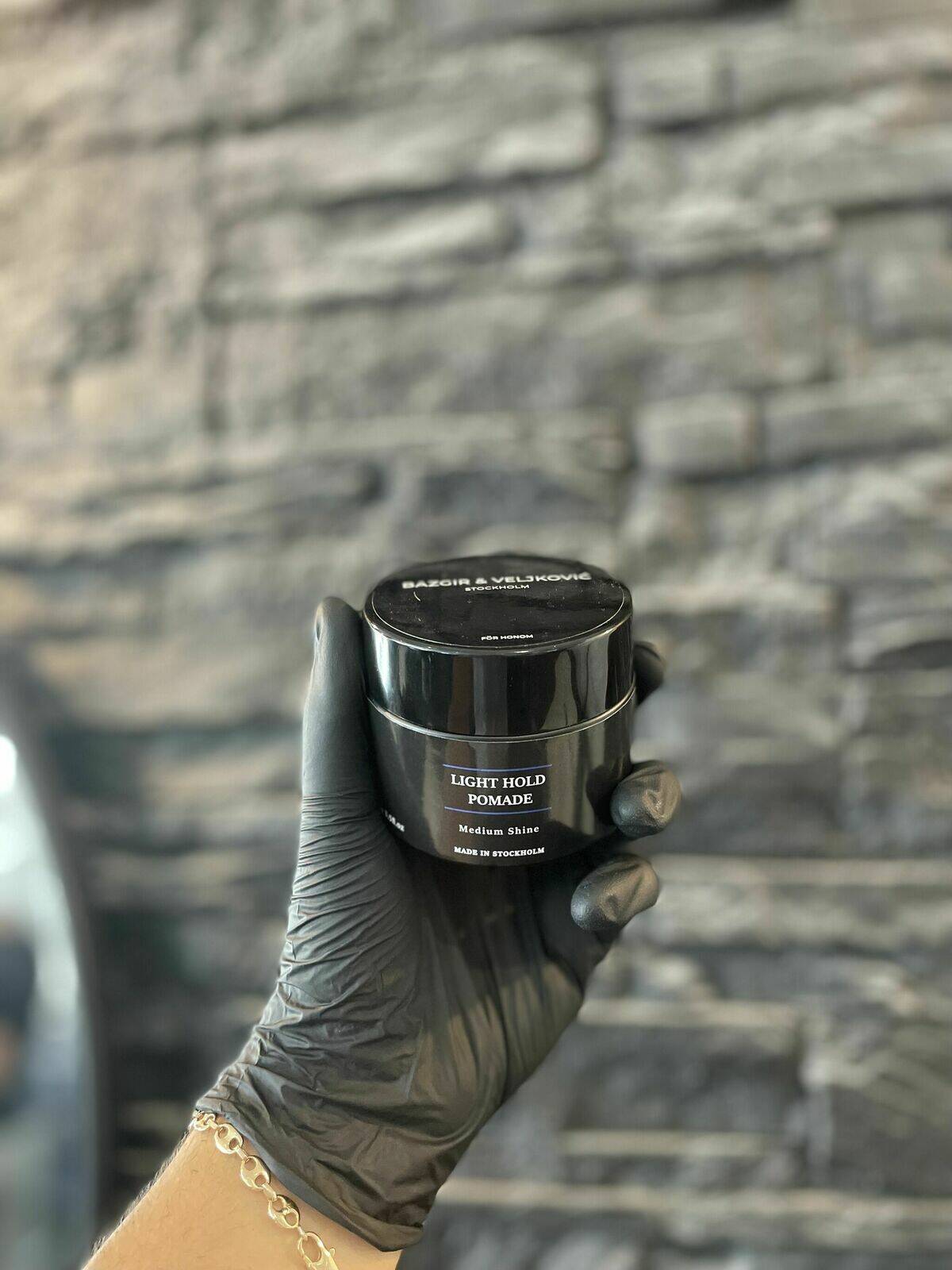 BAZGIR &VELJKOVIĆ Light hold pommade