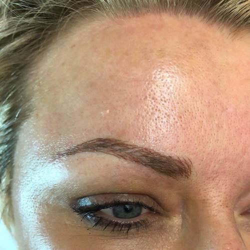 Microblading #microblading #naturalbrows @ultimatebeautyrooms