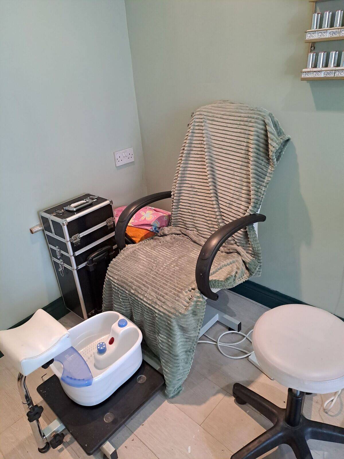 Pedicure station complete with foot spa! very relaxing treatment