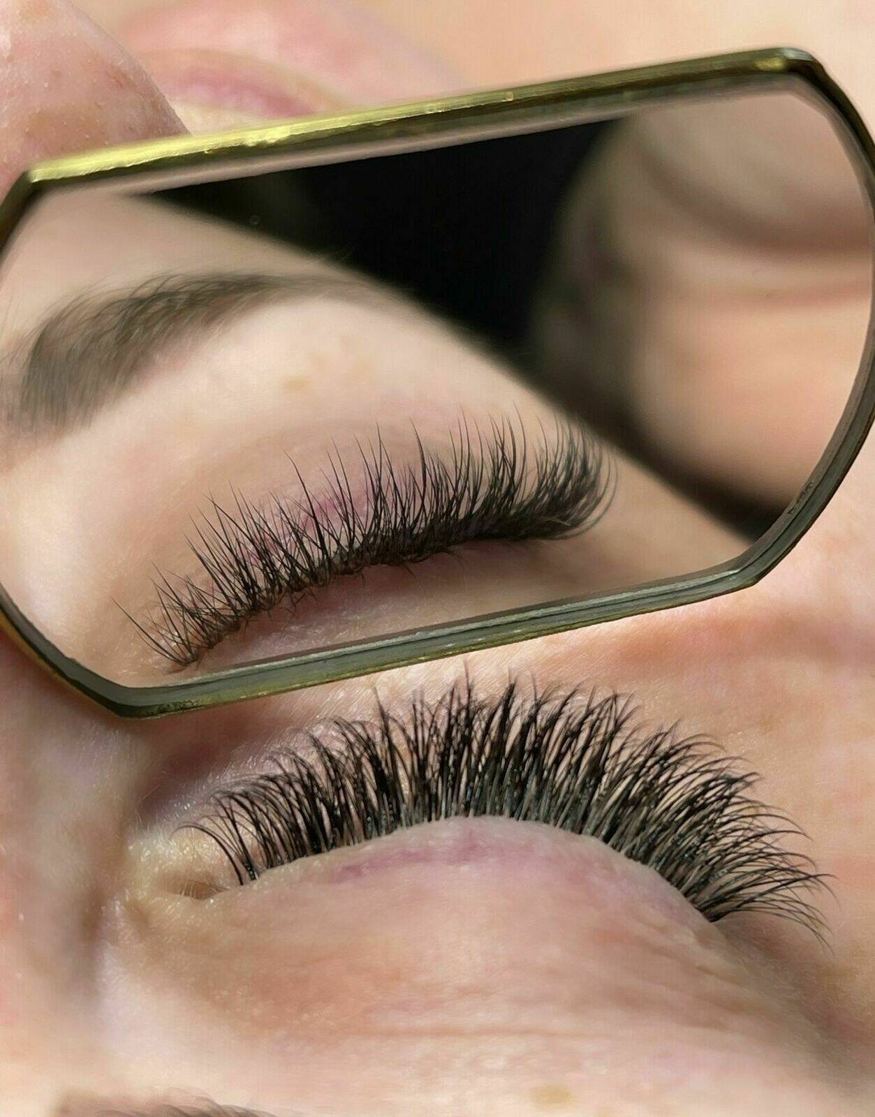 Hybrid Lashes
