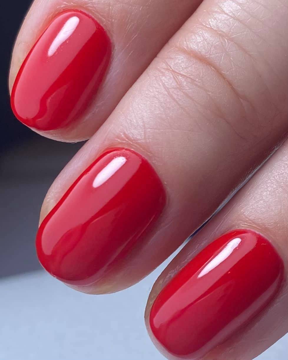 Scarlett ♥️
. Evo @biosculpturegelgb 
. Nail prep and hydration @navyprotools