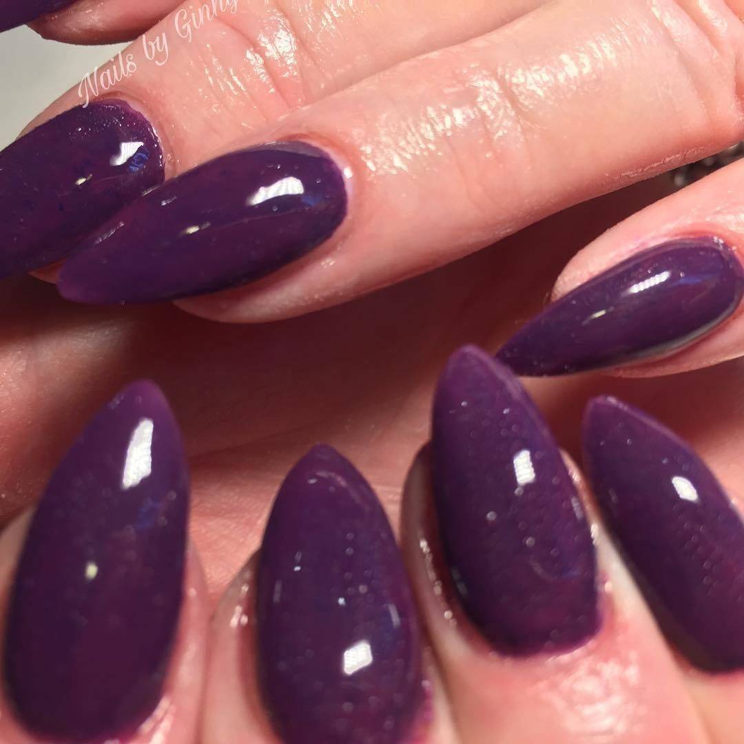 When your nails are on fleek and looking fine...  #shiningclaws #nailsaddict #nails #beautytherapist #acrylicnails #purple #stilettonails