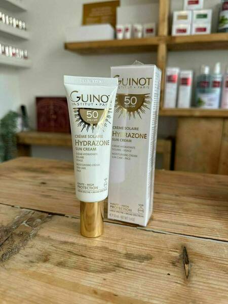 Creme Solaire hydrazone visage Spf 50 (face)