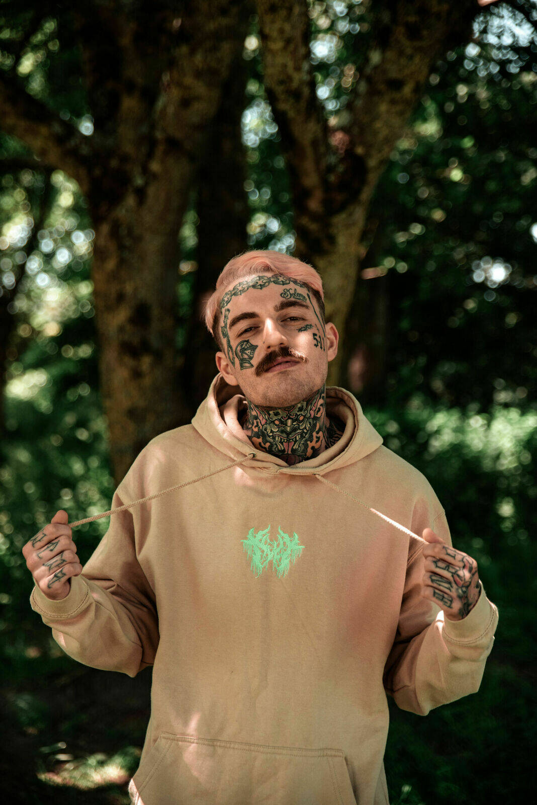 Filename: buxton-town-centre-barber.jpg Alt text: “Barber in Buxton town centre - KVLt Hair”