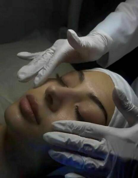 Gesichtsbehandlung 