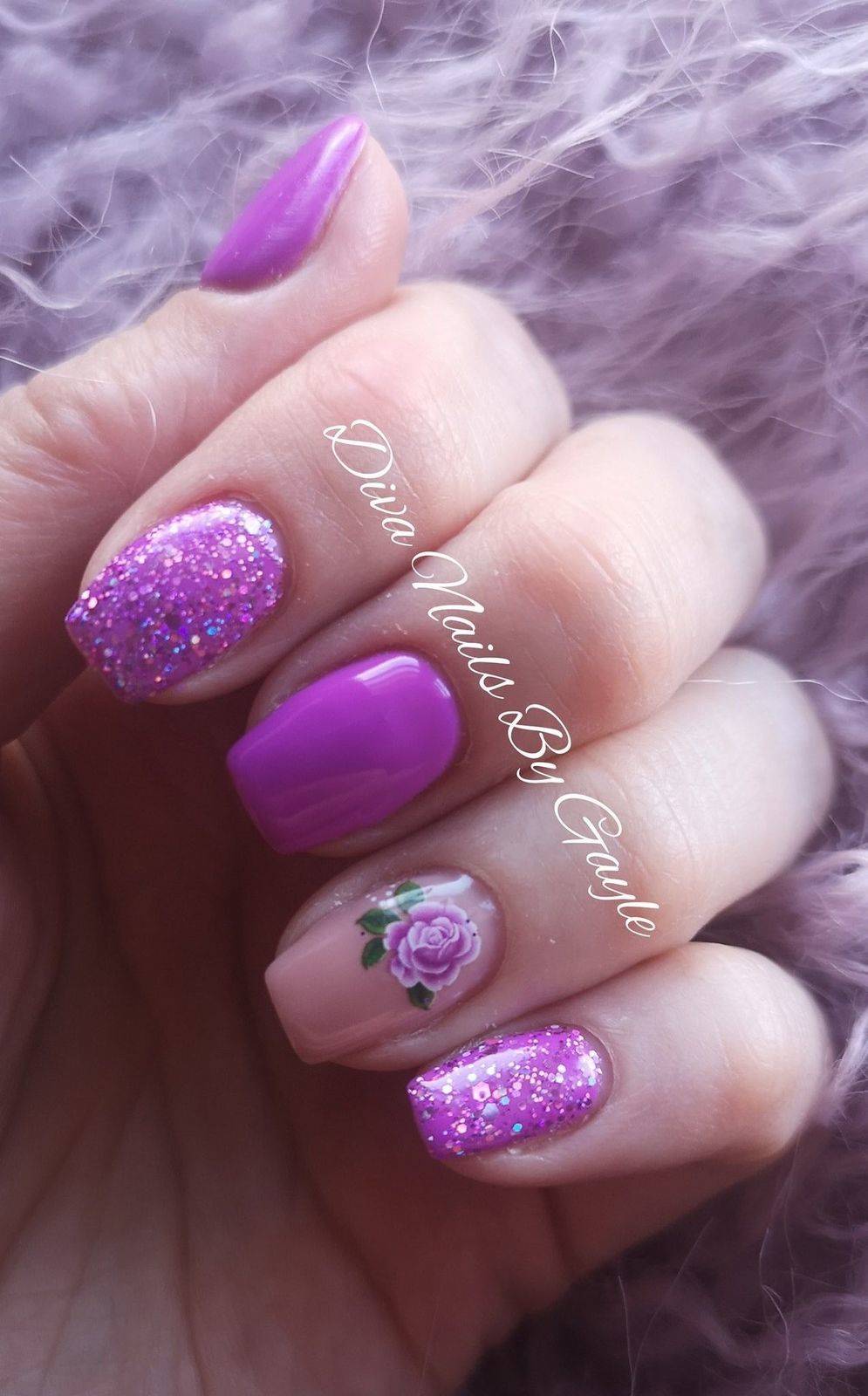Bobby Zazzler gel with Livi glitter and a pretty decal