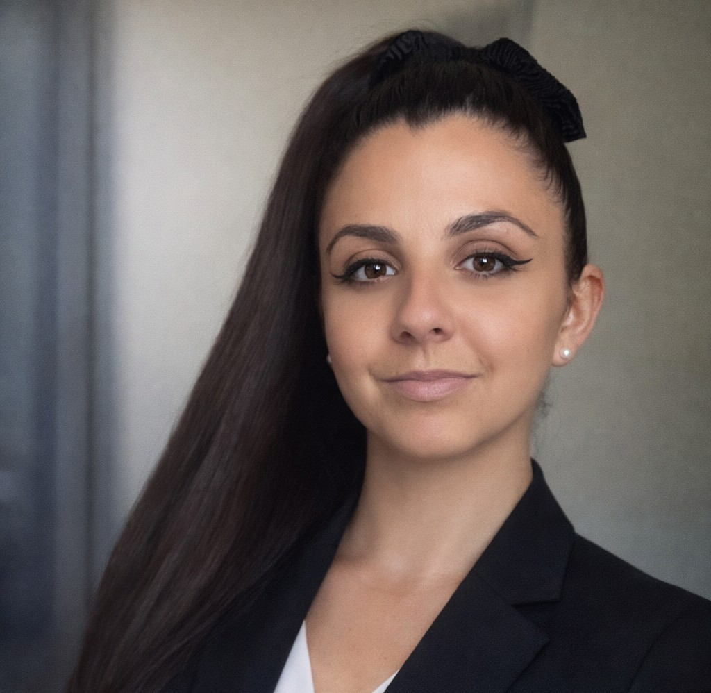 𝐂𝐀𝐍𝐃𝐈𝐂𝐄 