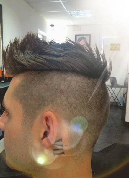 Style: Disconnected Grade 1 Back & Sides