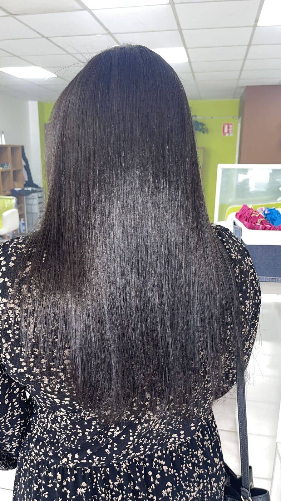 Botox au Tanin sur cheveux frisés 