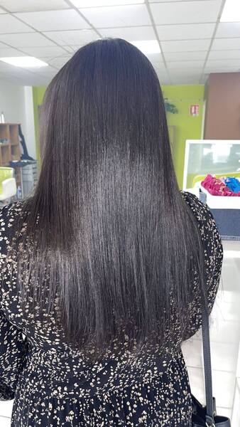 Botox au Tanin sur cheveux frisés 