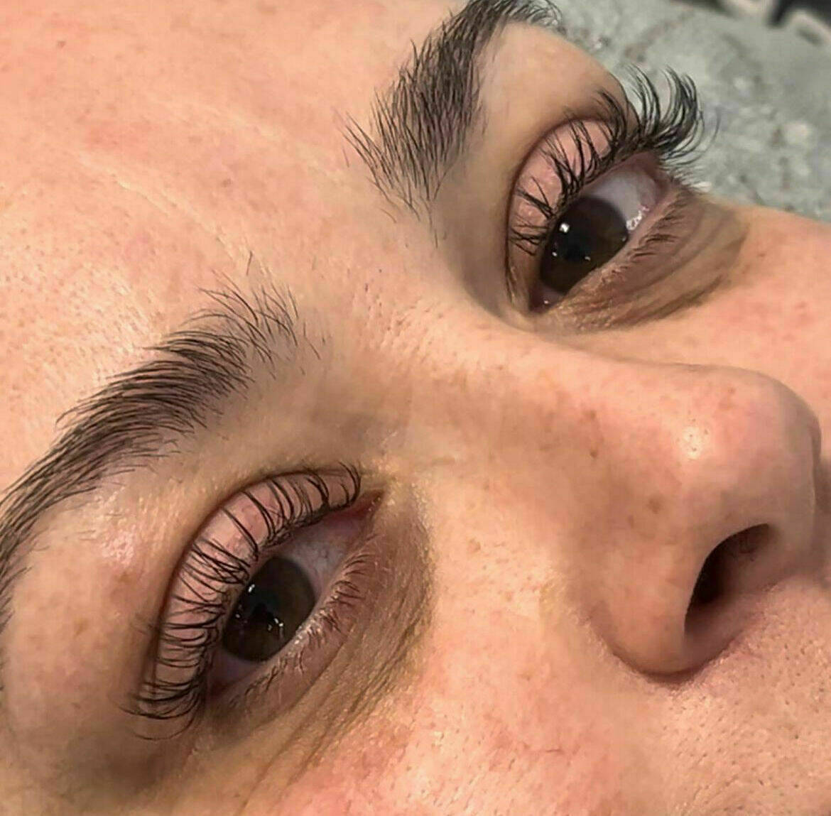 Classic lash extensions 