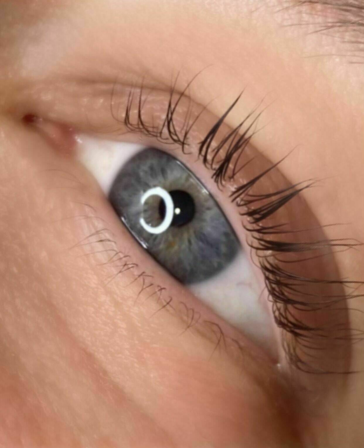 Rehaussement de cils & teinture 