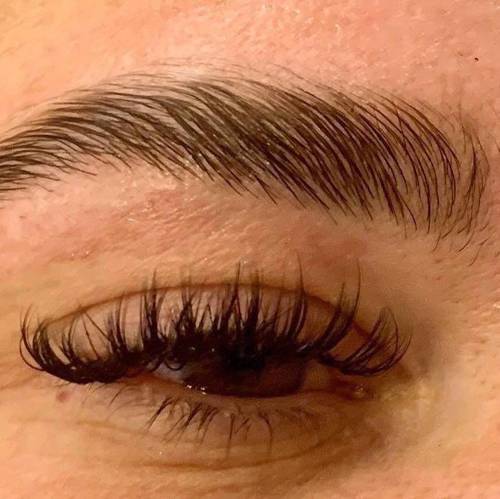 Hybrid lashes & brow lamination 