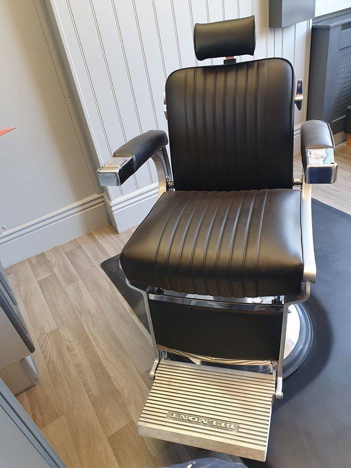 Superb new Takara Belmont Apollo chair. My old Apollo from the 60's gave up the ghost and was beyond economical repair.