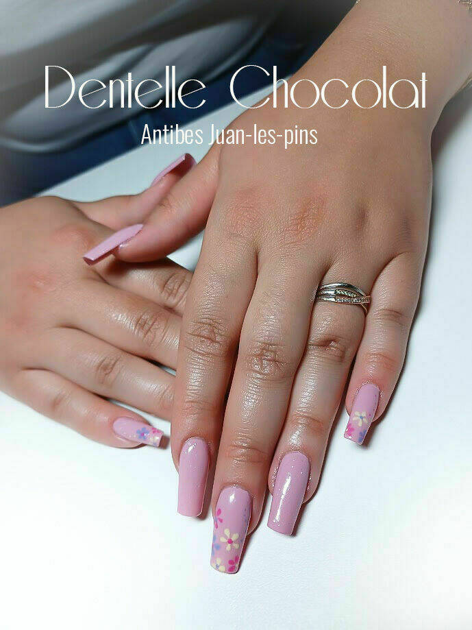 Antibes onglerie manucure