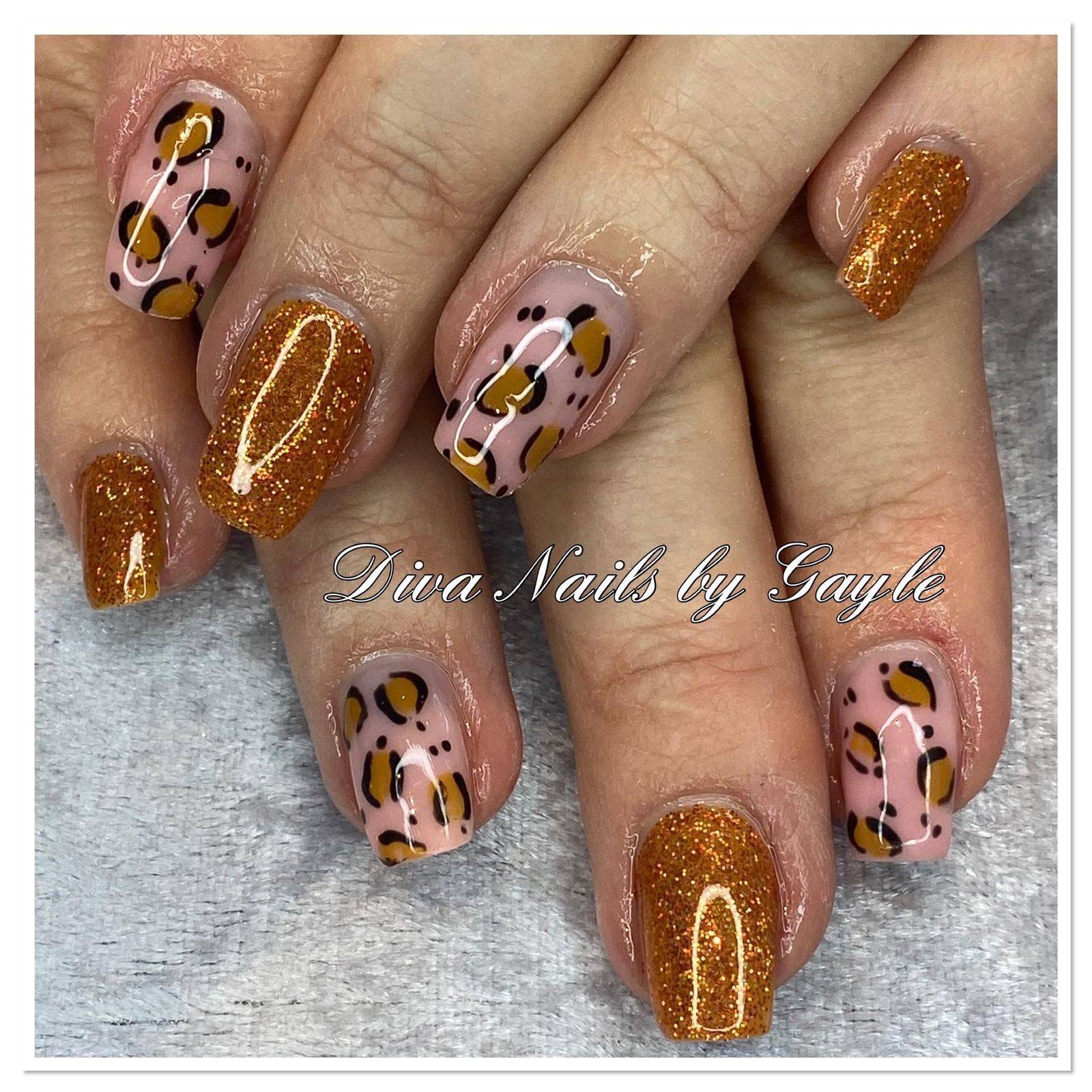 Free hand animal print 