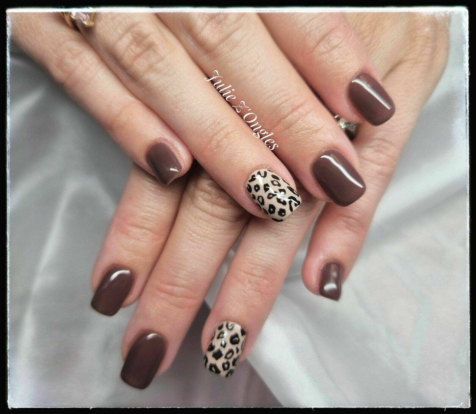 Renfort semi permanent et Nail art 