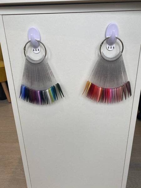 “If the Magpe Gel colour fits.....Wear it!!”