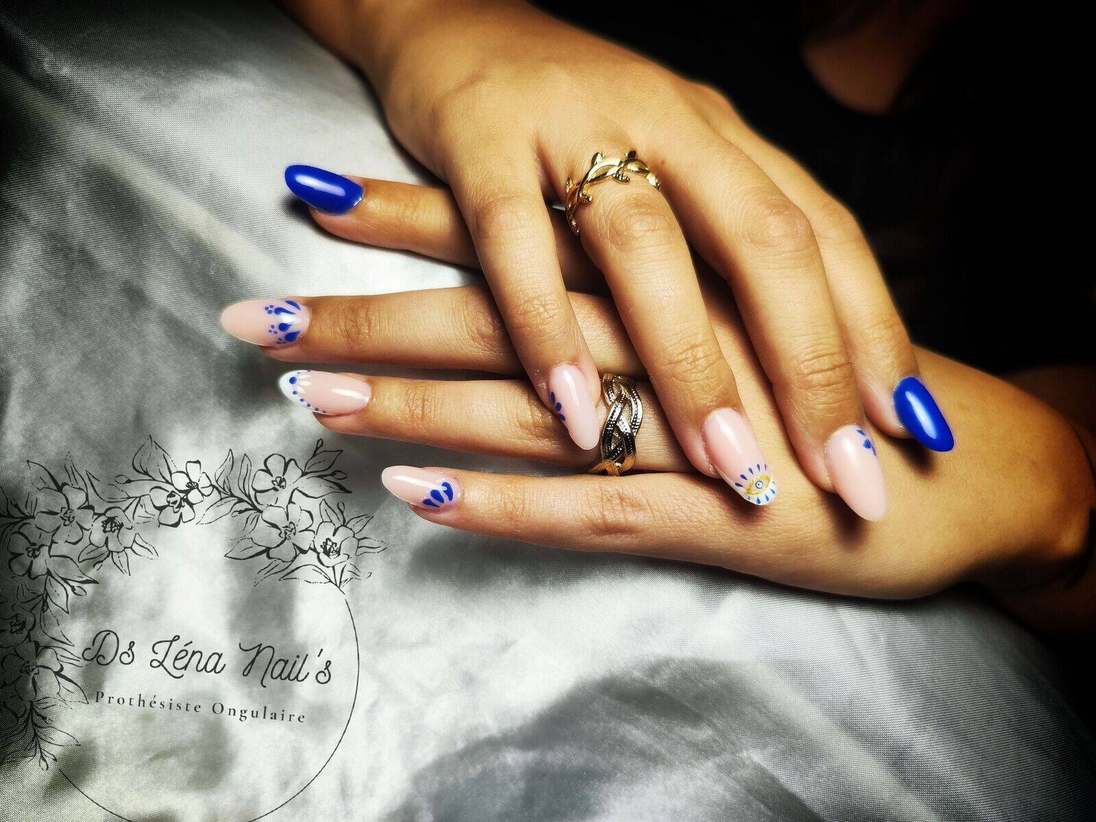 Pose complète + Nail art personnalisé 