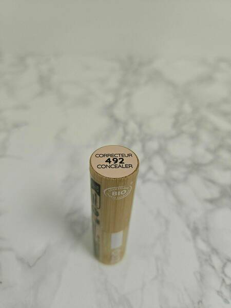Correcteur en stick 492 claire 