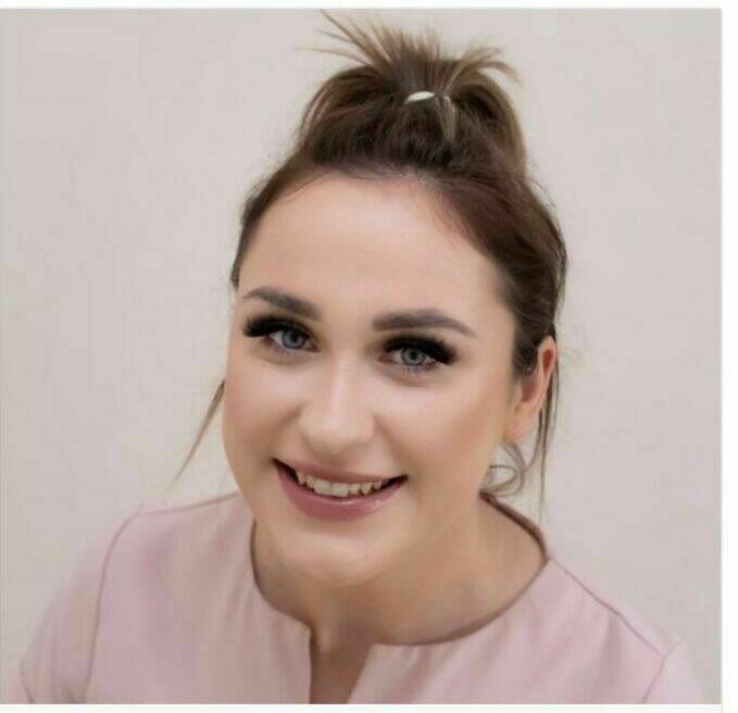 Abbie (Beauty Manager)