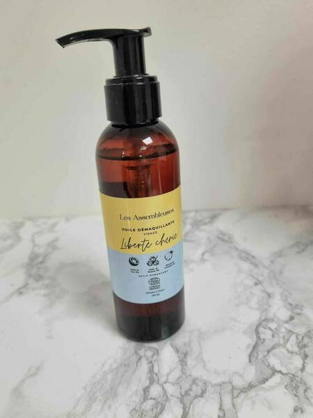 Huile démaquillante les Assembleuses 