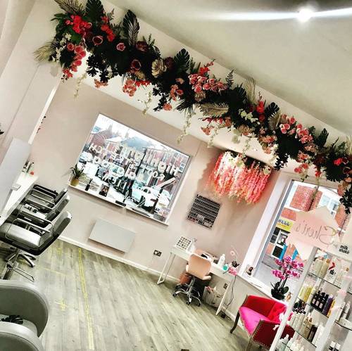 #sneakpeek #TeamPinkSalon can’t wait to be back in Salon ‍♀️ 
#notlongnow #sandyfordnewcastle #pinksalon #jesmondsalon #newcastlehairsalon #teamgoals❤️ #wellasalon #milk_shakestockist 