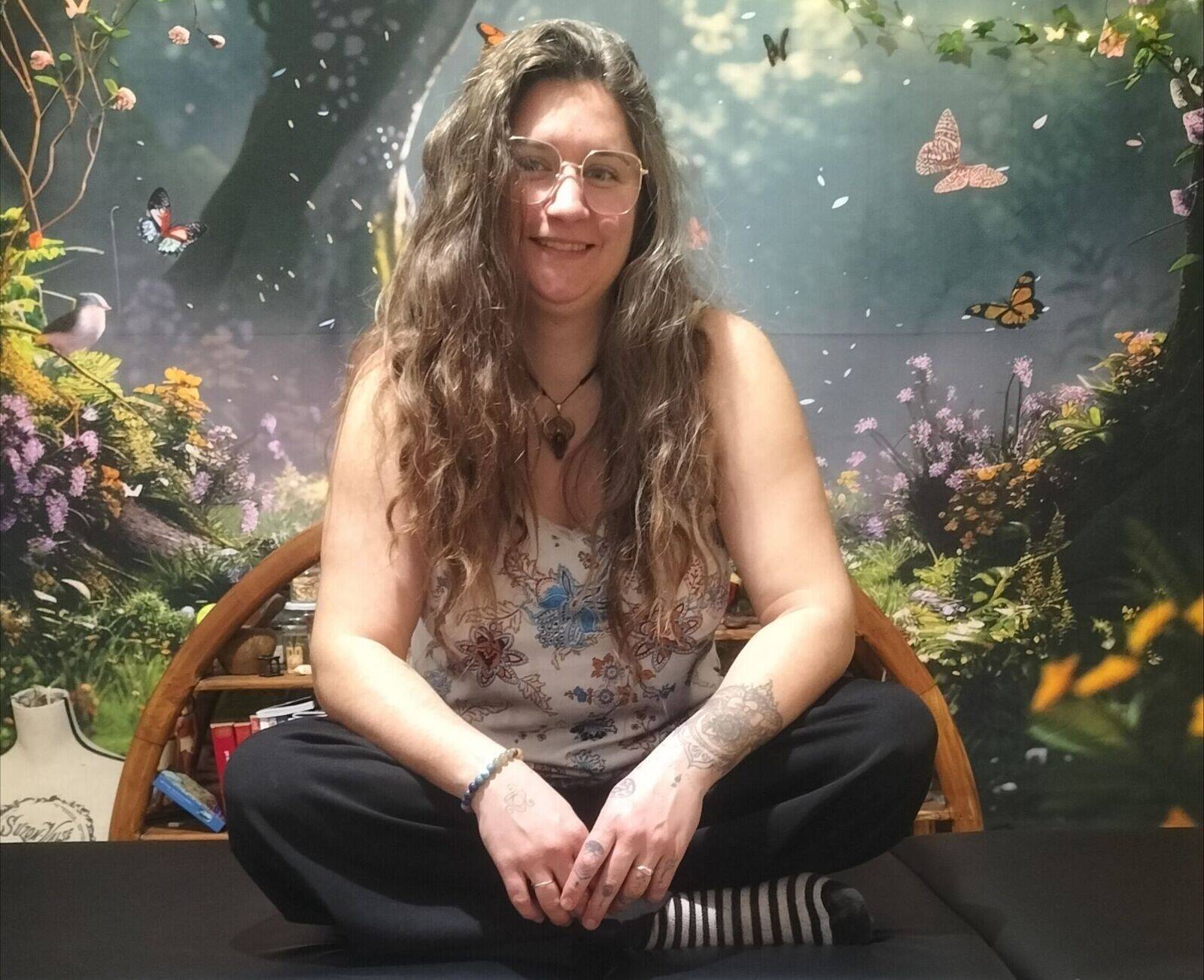 Tiffany Davin-deleuze ⁠☆ Certifiée Praticienne En Massage Ayurvédique Abyangha ⁠☆ École Azenday (lyon)