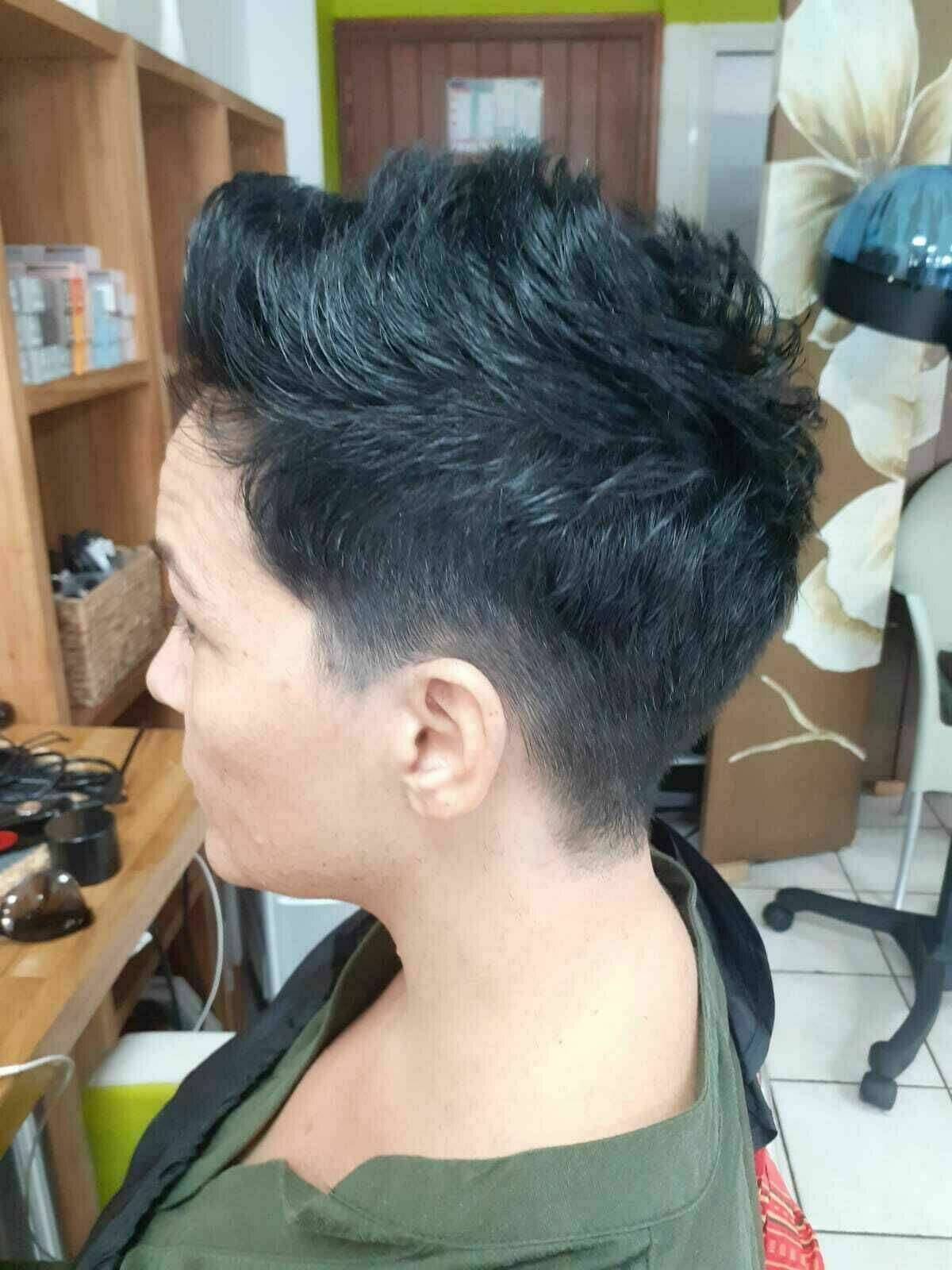 Couleur et coupe Forfaits de Dominique 