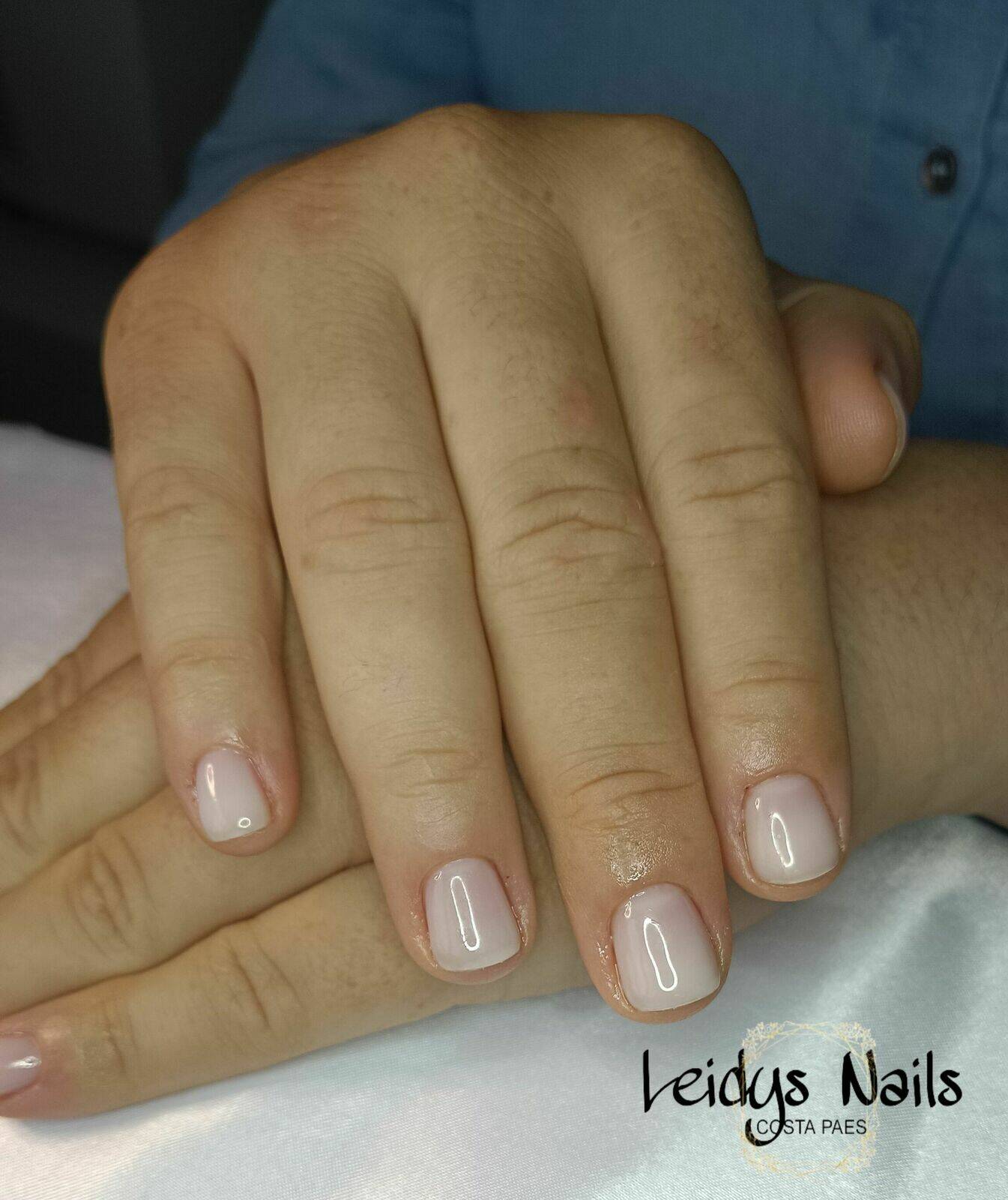 Vernis semi-permanent 