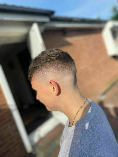  Foil Fade with a Cropped Top by Alex Scarr