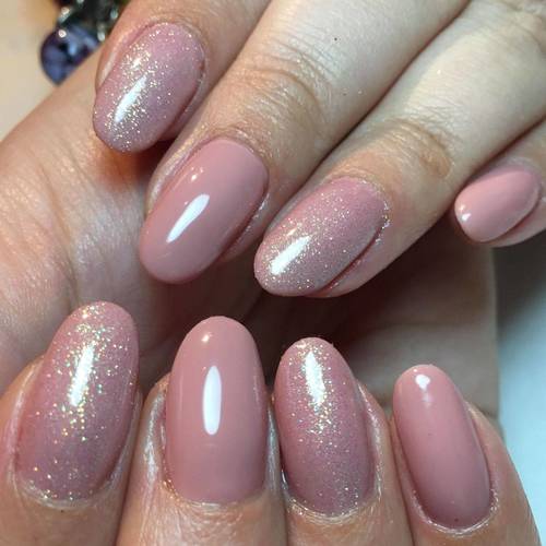 Natural nails, natural and natural pretty using gelish #americassweetheart from @NailHarmonyUk