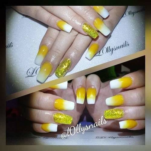 #acylicnails #sculptednails #notips #coffinnails #ballerinanails #yellownails #yellownwhitenails #ombrenails #nailsonfleek #showscratch #babyboomer #glitter #nailsmagazine #coventry #nails