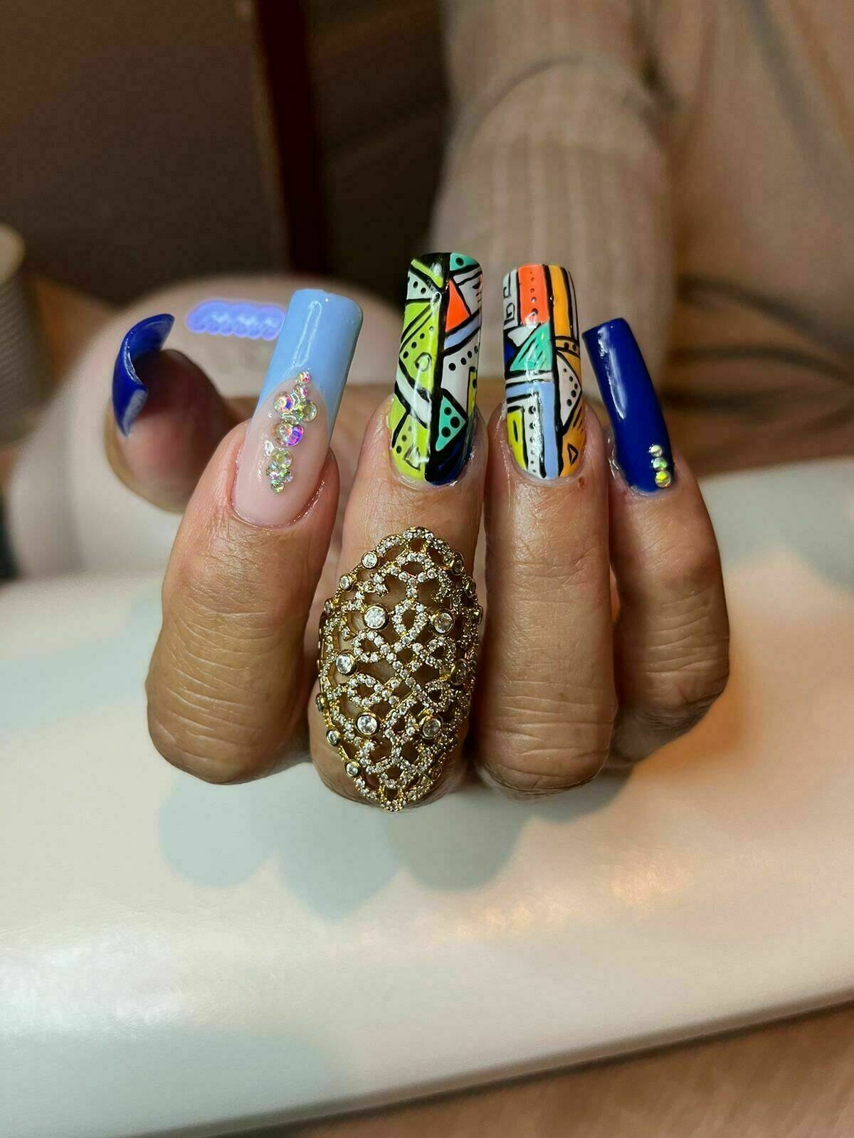 Pose capsules | Taille XL | Nail art niv. 3 - motif aztèque