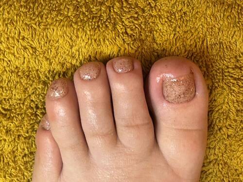 Pédicure de luxe+ soin profond des pieds. 